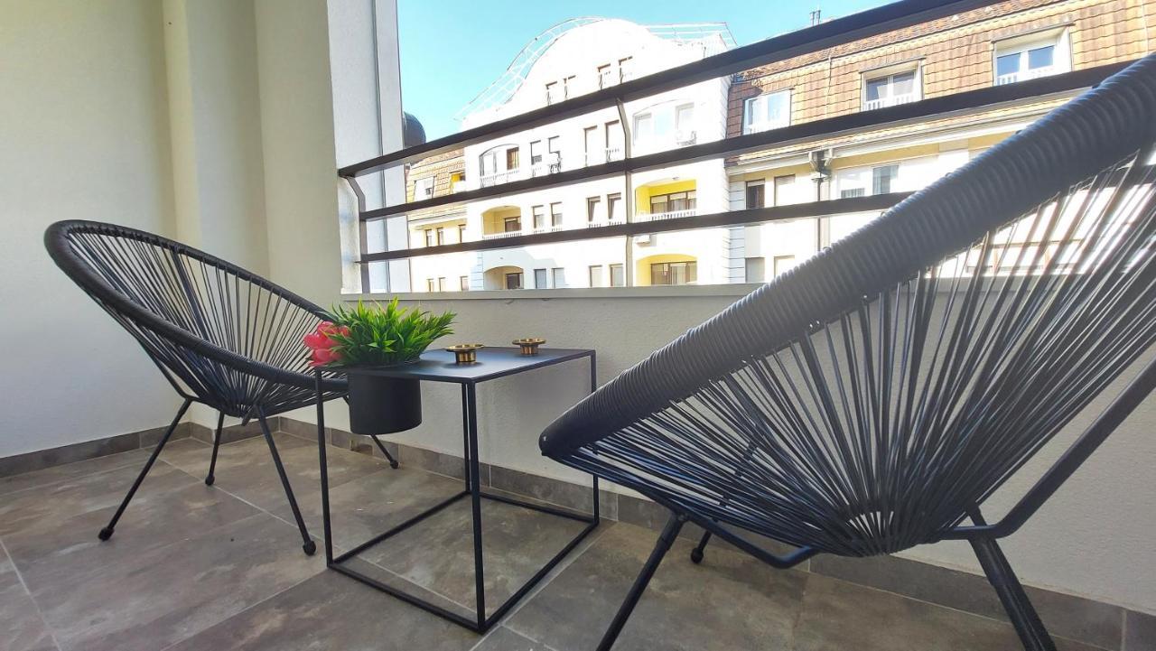 Supernova Deluxe Residence Νόβι Σαντ Εξωτερικό φωτογραφία
