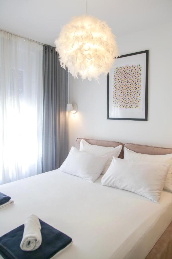 Supernova Deluxe Residence Νόβι Σαντ Εξωτερικό φωτογραφία