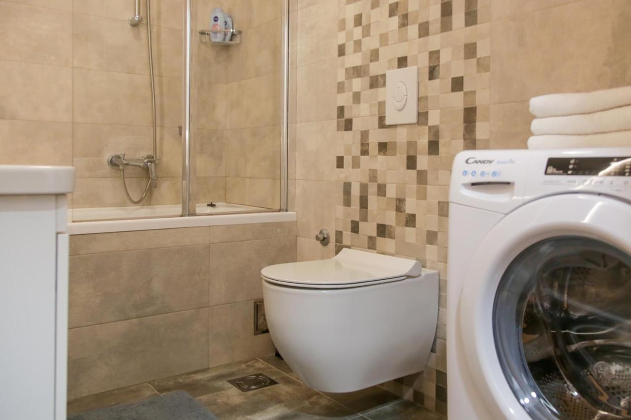 Supernova Deluxe Residence Νόβι Σαντ Εξωτερικό φωτογραφία