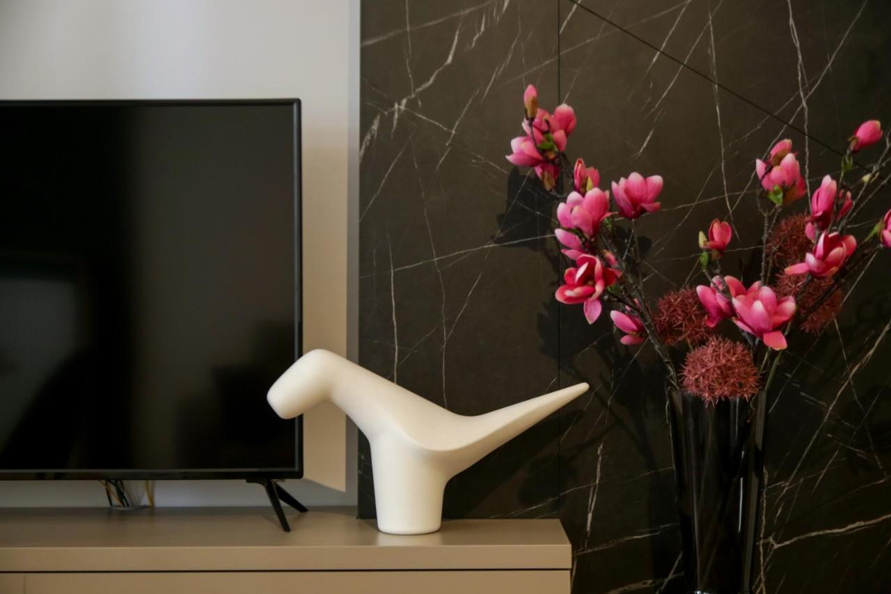 Supernova Deluxe Residence Νόβι Σαντ Εξωτερικό φωτογραφία